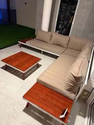 Conjunto exterior Chill Out blanco y marrón