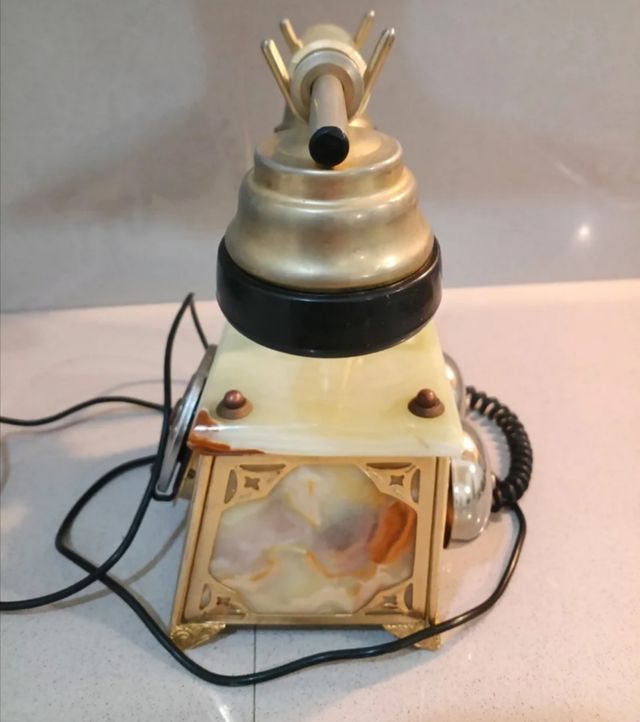 Vecchio telefono di malmor molto carino