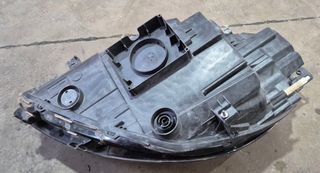 Faro LED Ford Puma 2022