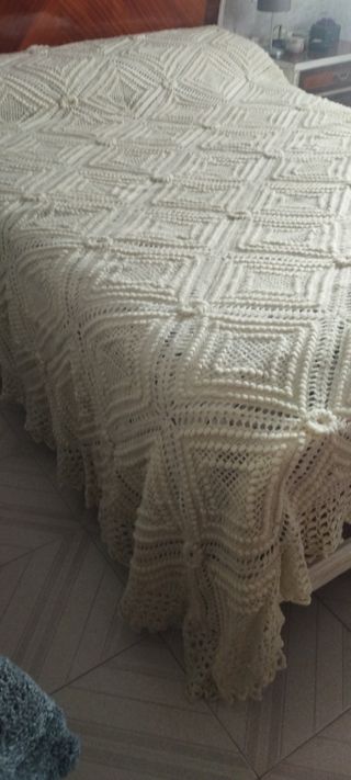 Colcha echa a mano