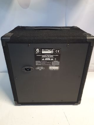 Fender Rumble 15: Amplificador bajo