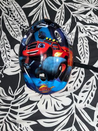 Casco Blaze Monster Machines