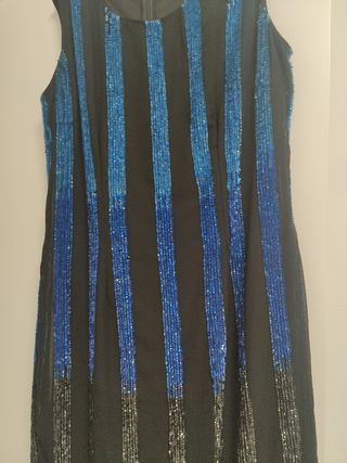 Vestido negro y azul brillante