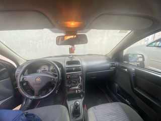 Opel Astra 2003
