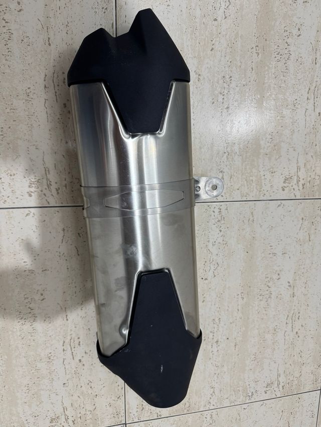 Tubo escape Triumph Tiger 1200gt
