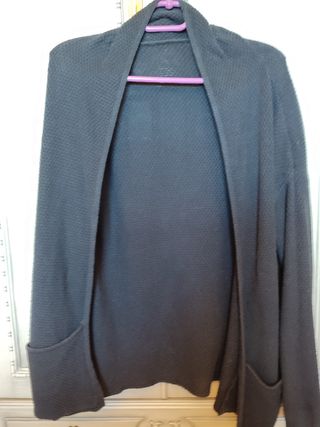 Chaqueta negra punto