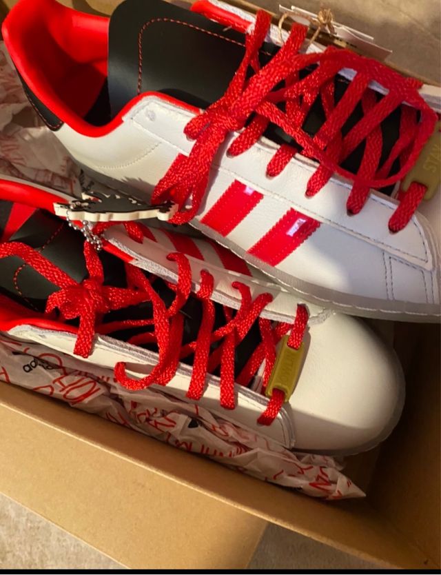 Adidas Stan Smith rojas y blancas