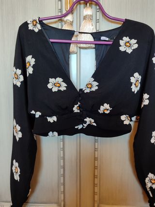 Blusa negra flores - TOP