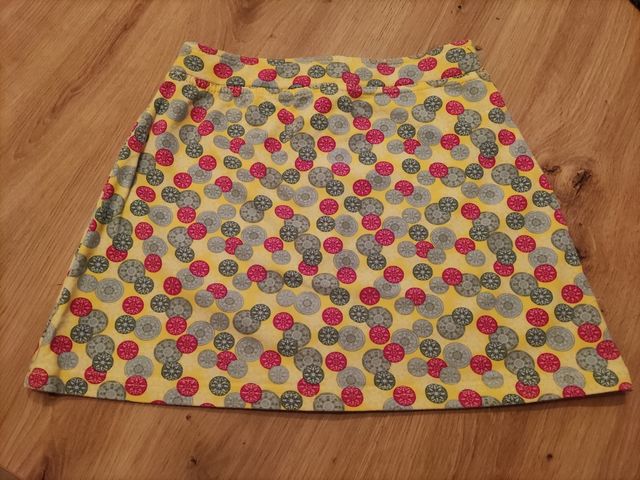 Minifalda niña para verano BENETTON 8-9 años