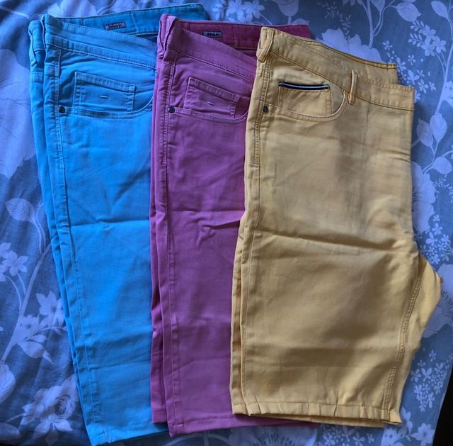 3 Pantalones Cortos - Talla 58