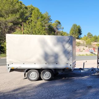 Alquiler Remolque h/2500Kg Ibi