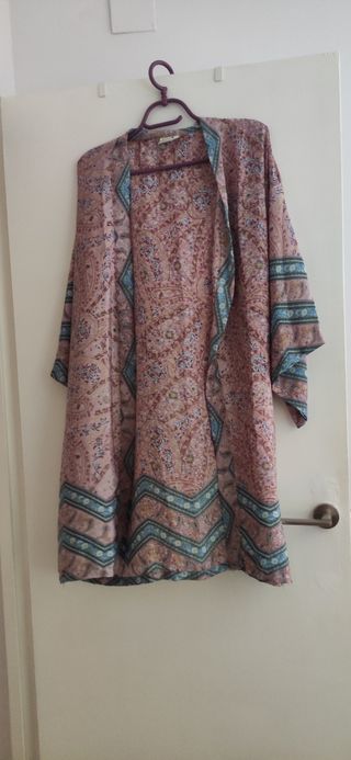 Kimono estampado floral