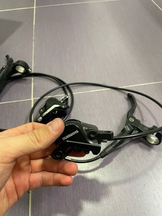 Frenos Shimano MT401