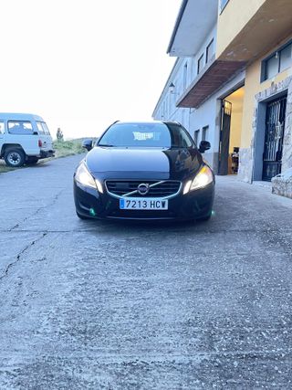 Volvo V60 D5 AWD 2011