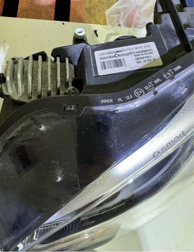 Fari Full LED Smart 453 - Perfetti