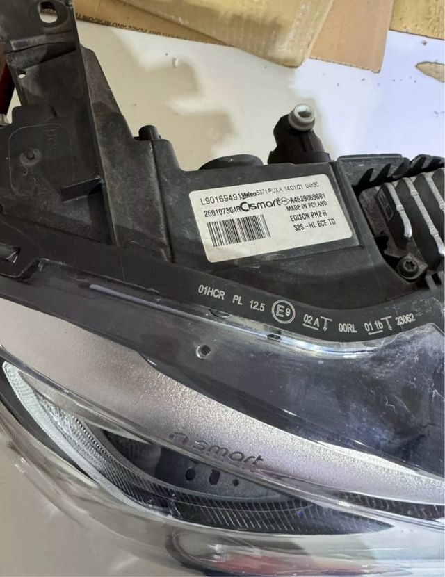 Fari Full LED Smart 453 - Perfetti