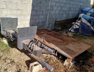Plataforma elevadora camión 1500kg