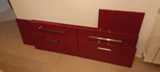 Puertas y frentes cajón Ikea Besta rojos