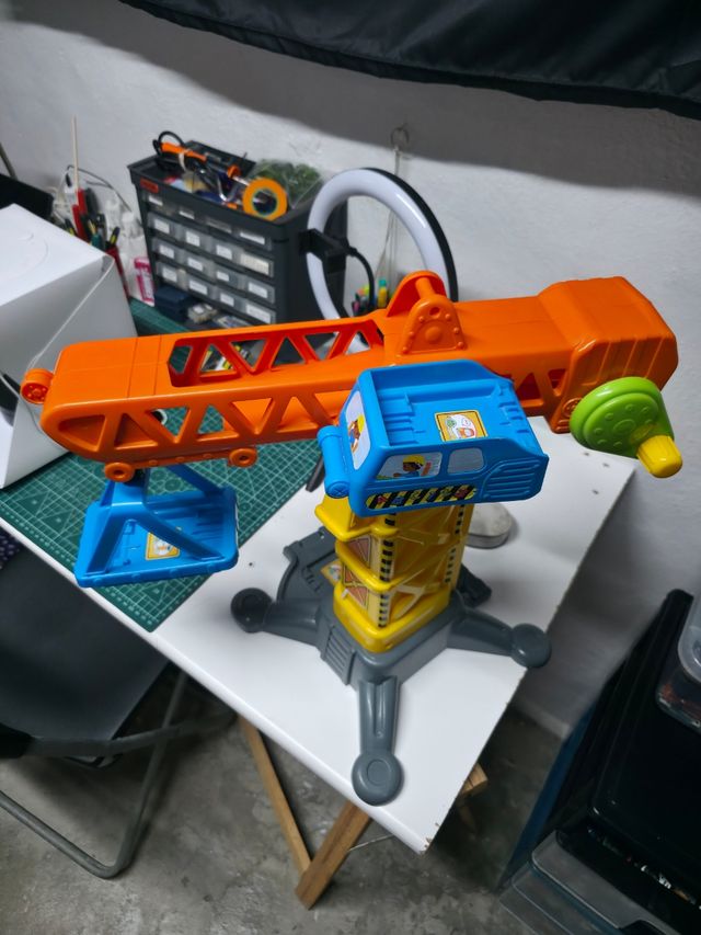 Gru Tuc Tuc costruzione