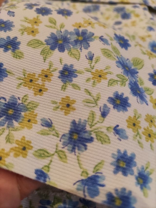 Shorts niña flores. Talla 8-10 años