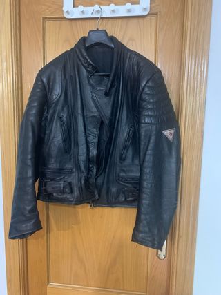 Cazadora cuero negra moto talla 56