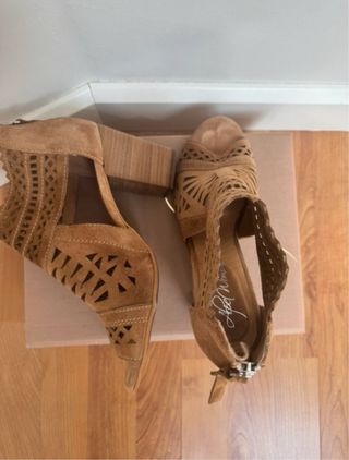 Sandalias Alpe Marrón - Tacón