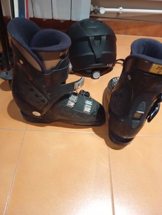 Esquís y botas niño