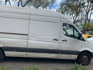 Mercedes-Benz Sprinter 2012