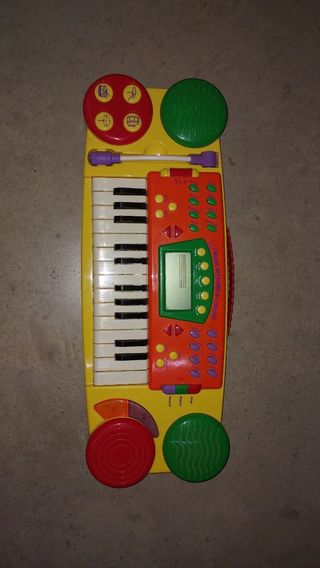 Teclado musical infantil