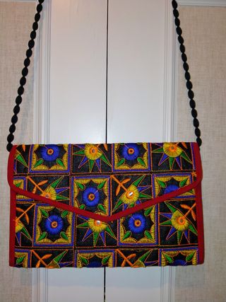 Bolso bandolera bordado multicolor