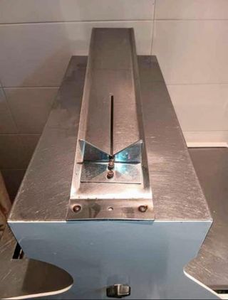 Máquina cortar pan industrial