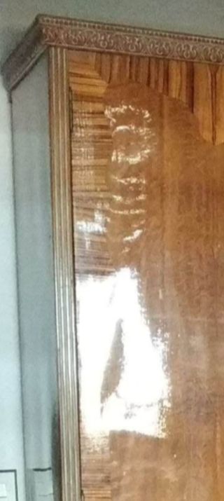 Armario antiguo de madera.