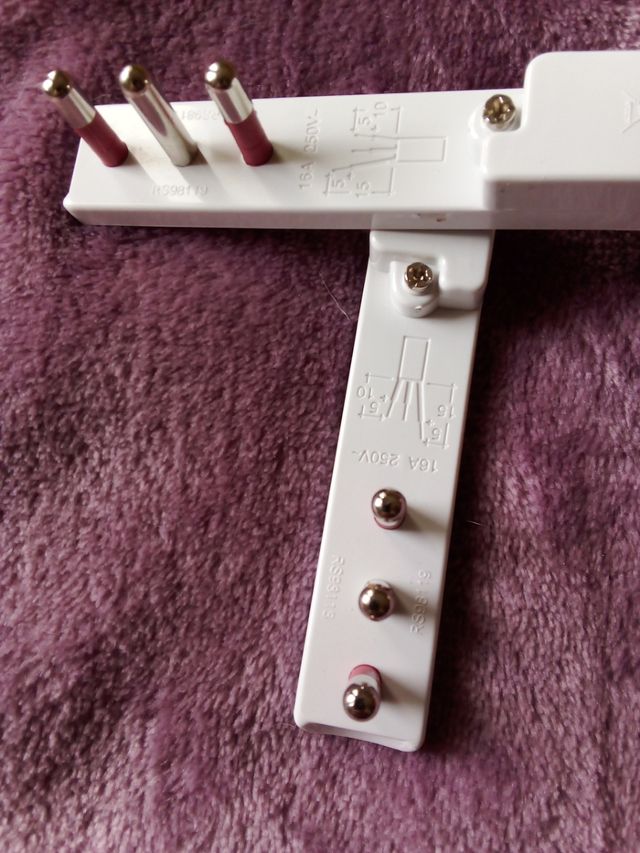 2x Adattatore Spina Viaggio - Bianco