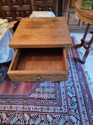 Mesa auxiliar madera maciza