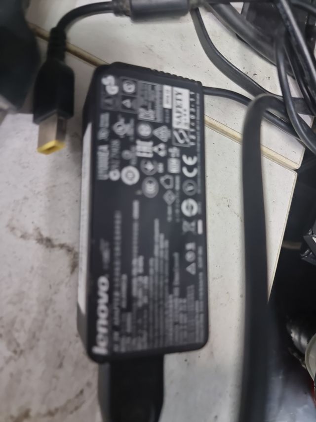 CARGADORES PARA PORTÁTILES DE MARCA HP,LG,ACER ETC