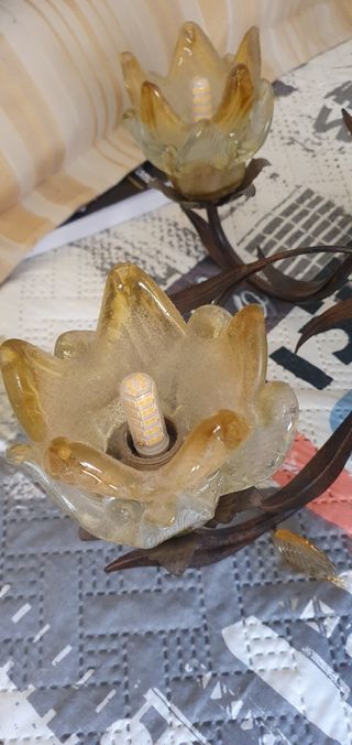 Lampara techo 5 tulipas metal dorada