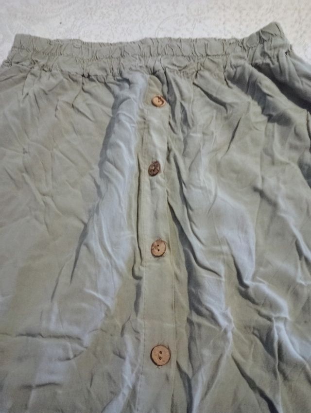 Falda larga verde oliva