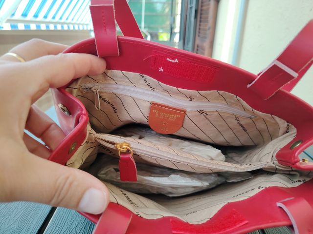 Borsa a mano I Santi rossa