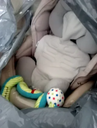 Cochecito bebé,bebecar gris y blanco