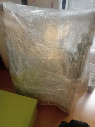 Cochecito bebé,bebecar gris y blanco