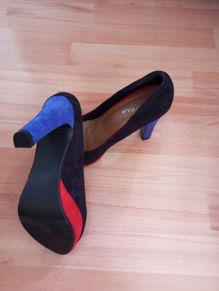 Tacones Annalisa negros y rojos