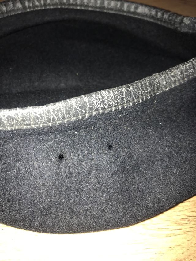 Boina Marina Española - Negra y Dorada