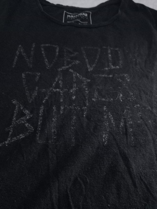 Camiseta negra Pull Bear