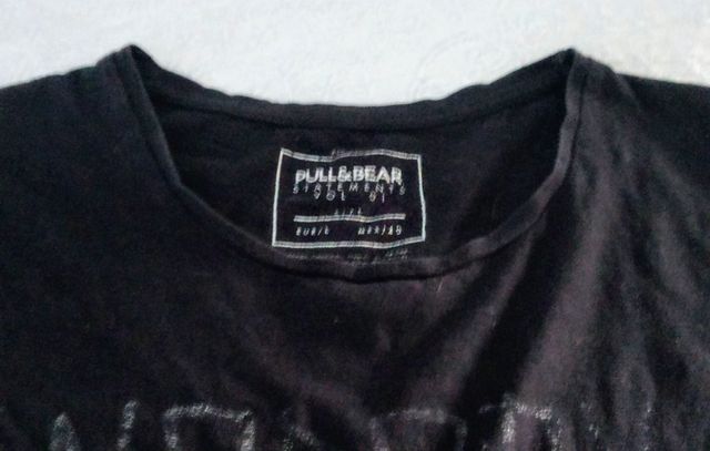 Camiseta negra Pull Bear