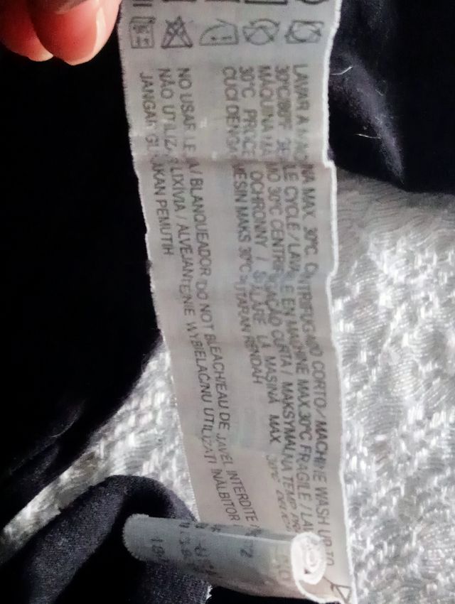 Camiseta negra Pull Bear