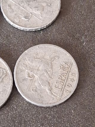 1.10 Lote 4mon 5cts España Francisco Franco 1945.