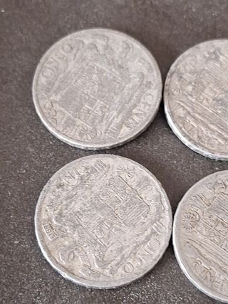 1.10 Lote 4mon 5cts España Francisco Franco 1945.