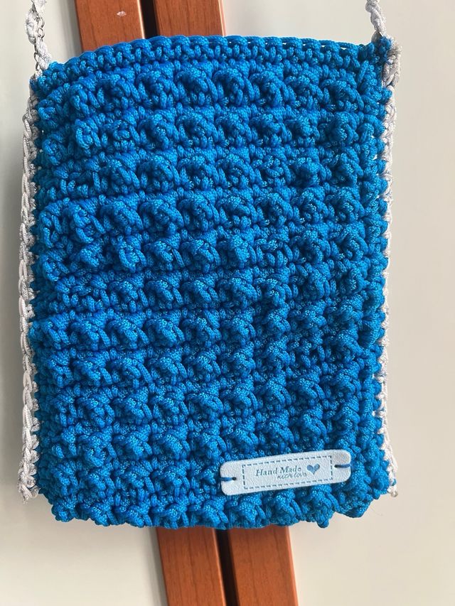 Mini borsa uncinetto blu e argento
