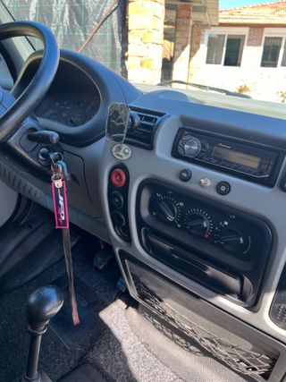 Renault Master 2003 2.8 120 DCI Camperizada