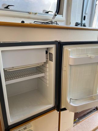 Renault Master 2003 2.8 120 DCI Camperizada